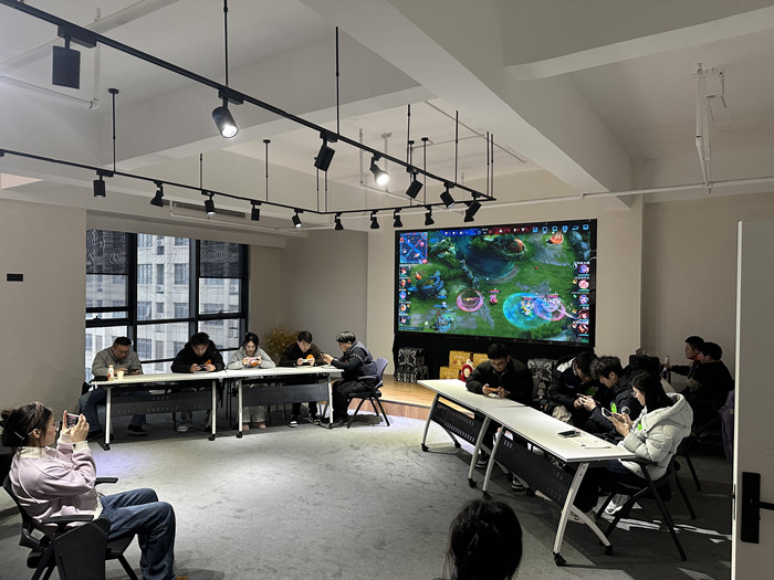 青年+电竞=？峡谷集结号已吹响！