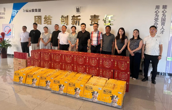 情暖教师节 青春敬师恩——团市委、市青联赴滁州技师学院开展走